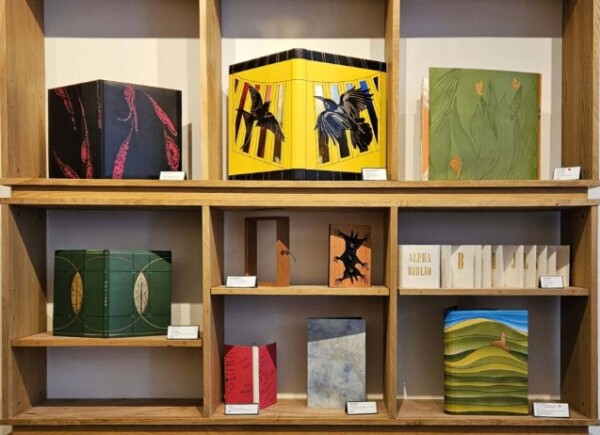 Designer Bookbinders